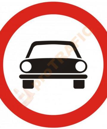 Indicator rutier interzicere sau restrictie C3 Accesul interzis autovehiculelor cu exceptia motocicletelor fara atas
